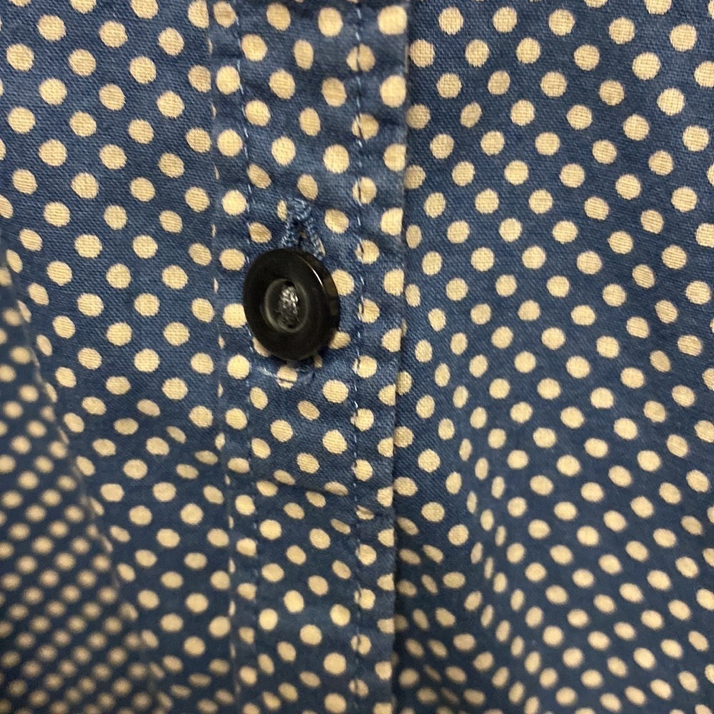 Banana Republic button front blouse - Picture 6 of 7